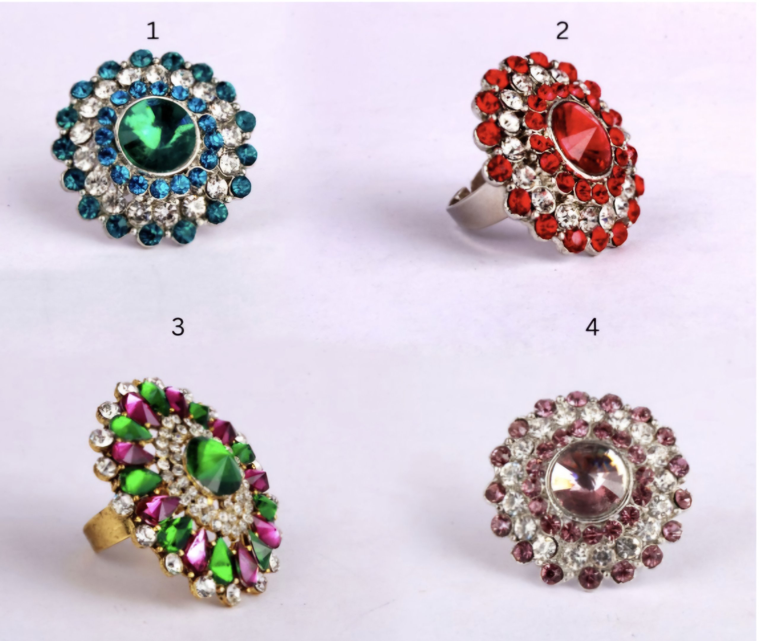 Melyik gyűrű tetszik? Ez elárulja mitől vagy más, mint a többi ember