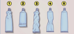 Te hogy nyomod ki a fogkrémet? Ez sokat elárul rólad